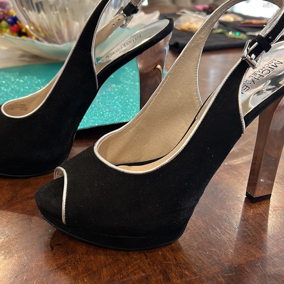 Michael Kors Black Platform Mirror & Stoned Heels,NWT - Picture 11 of 12